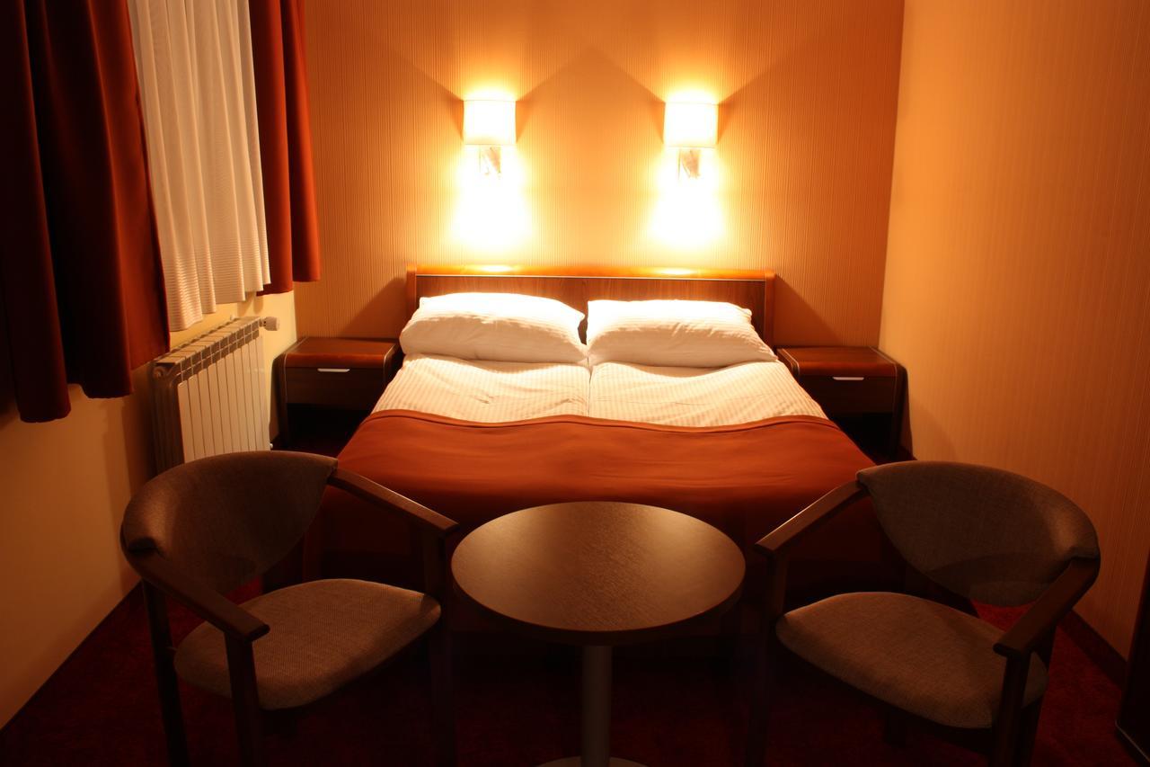 Impresja Motel Borek Wielkopolski Quarto foto